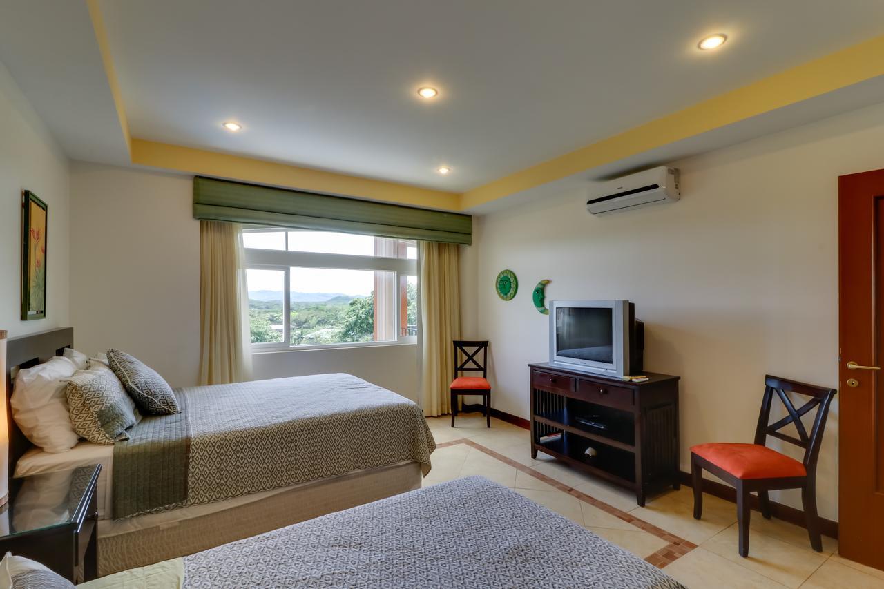 Naxos 15 Apartment Tamarindo Exterior photo
